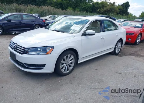 2013 Volkswagen Passat 2.5L Sel from USA, damaged, VIN 1VWCP7A30DC038758